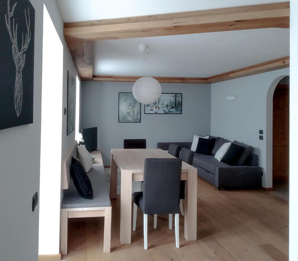 Ferienwohnung Casa Zone Teser im Fleimtal Exterior foto